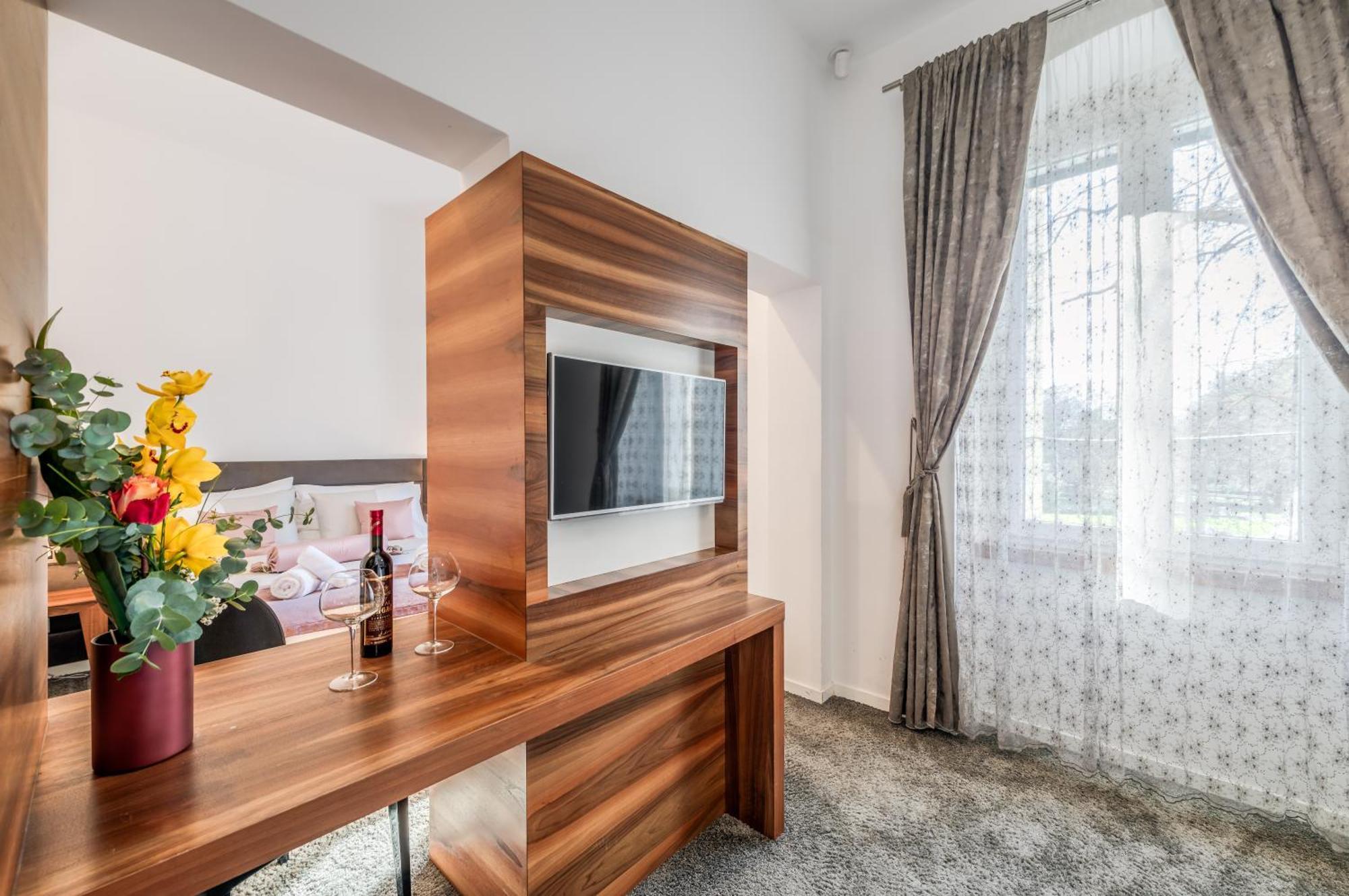 Starlight Luxury Suites Split Bagian luar foto