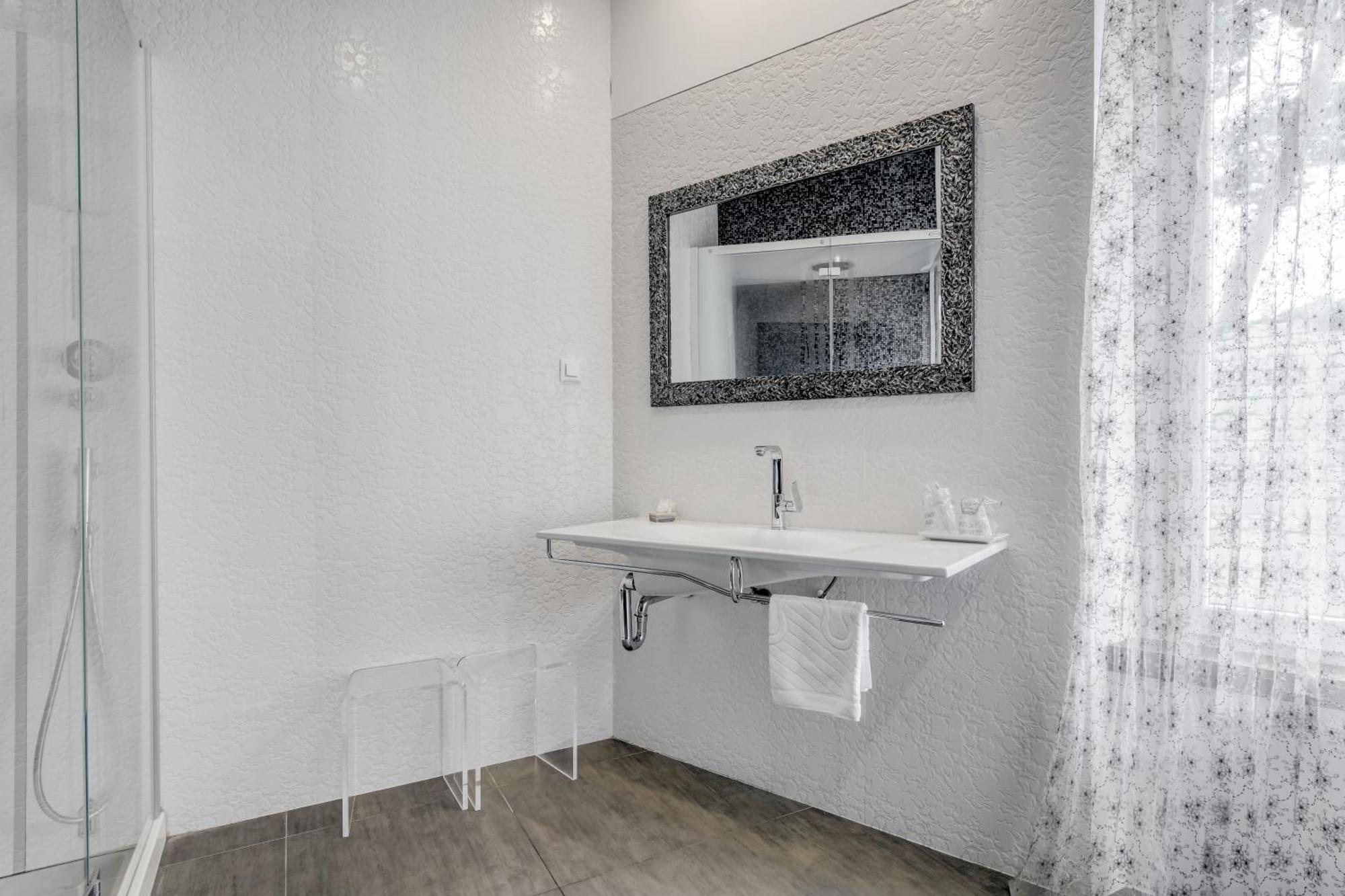 Starlight Luxury Suites Split Bagian luar foto
