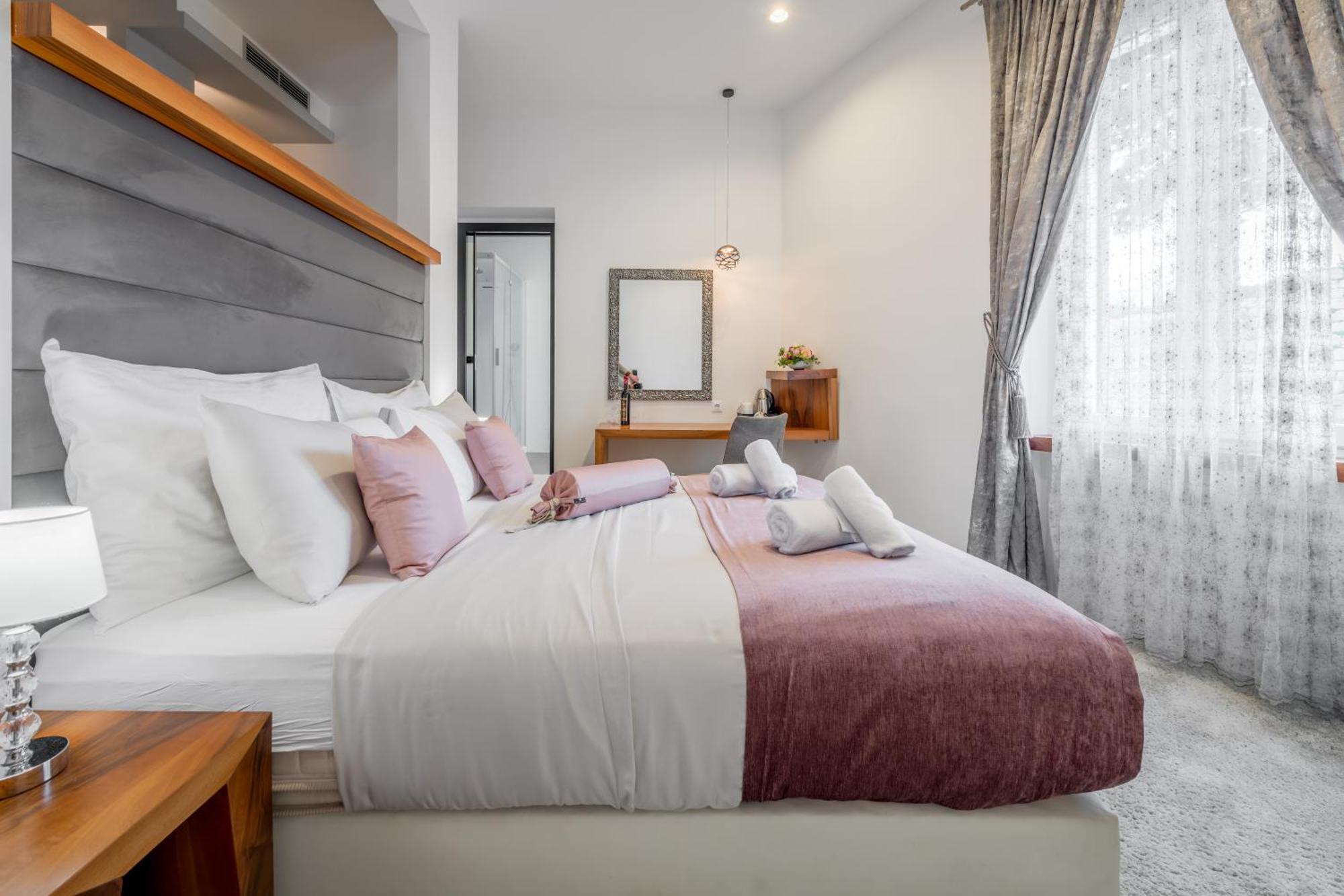 Starlight Luxury Suites Split Bagian luar foto